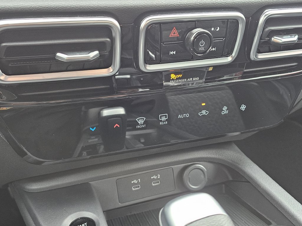 New 2026 Nissan Sentra SV w/ Floor Mat Package FWD image 22