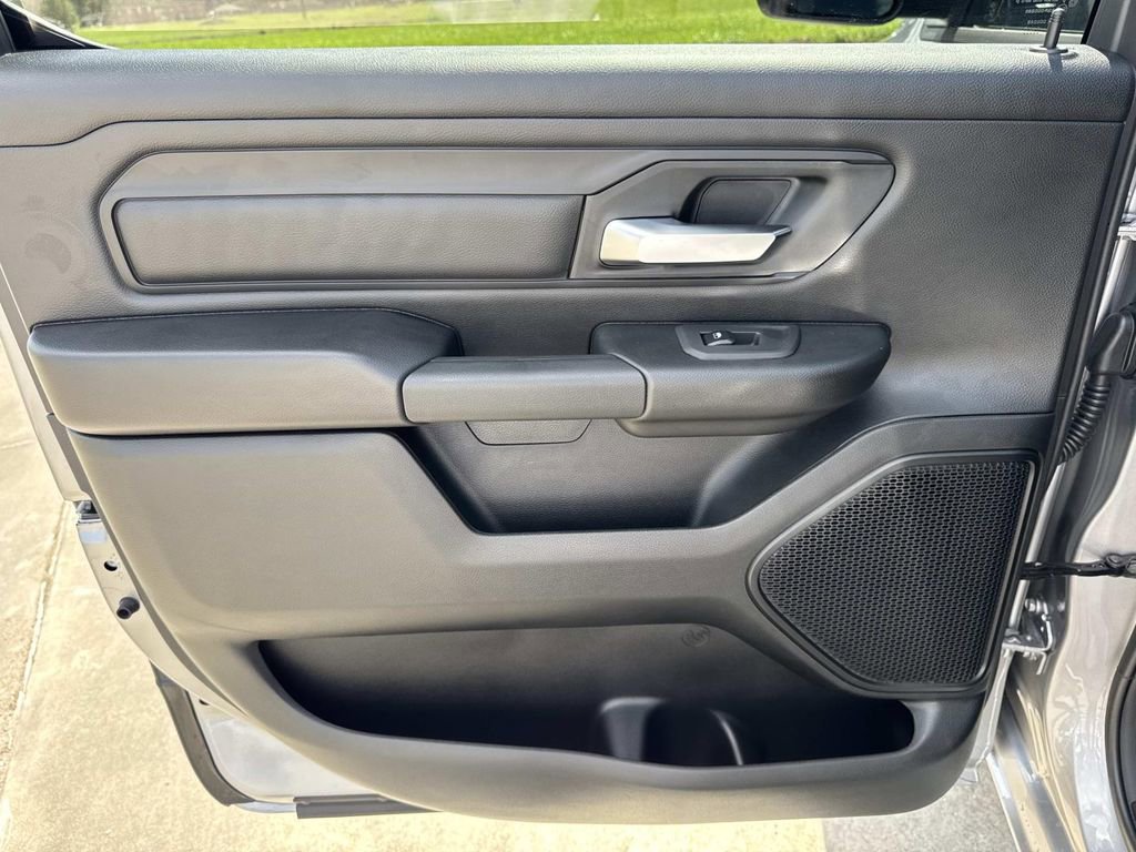 New 2026 RAM 1500 Express image 28