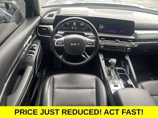 Used 2023 Kia Telluride LX AWD/4WD image 16
