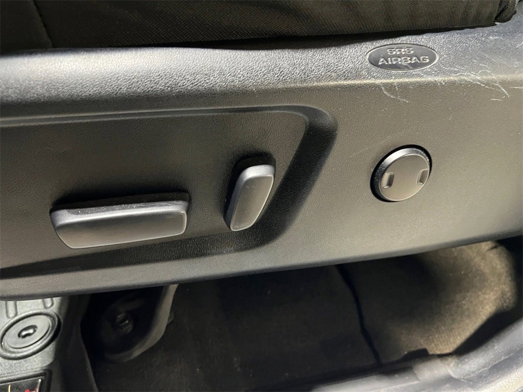 Used 2016 Toyota Tundra SR5 image 24