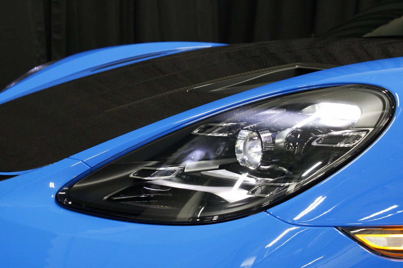 Certified 2025 Porsche 718 Cayman GT4 RS w/ Weissach Package image 16