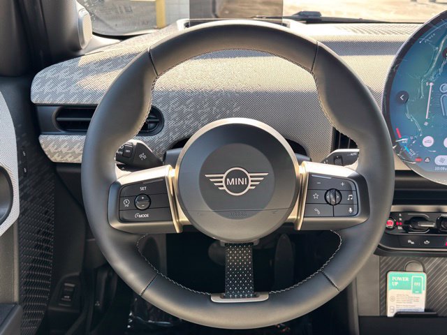 New 2026 MINI Cooper 4-Door Hardtop FWD image 21