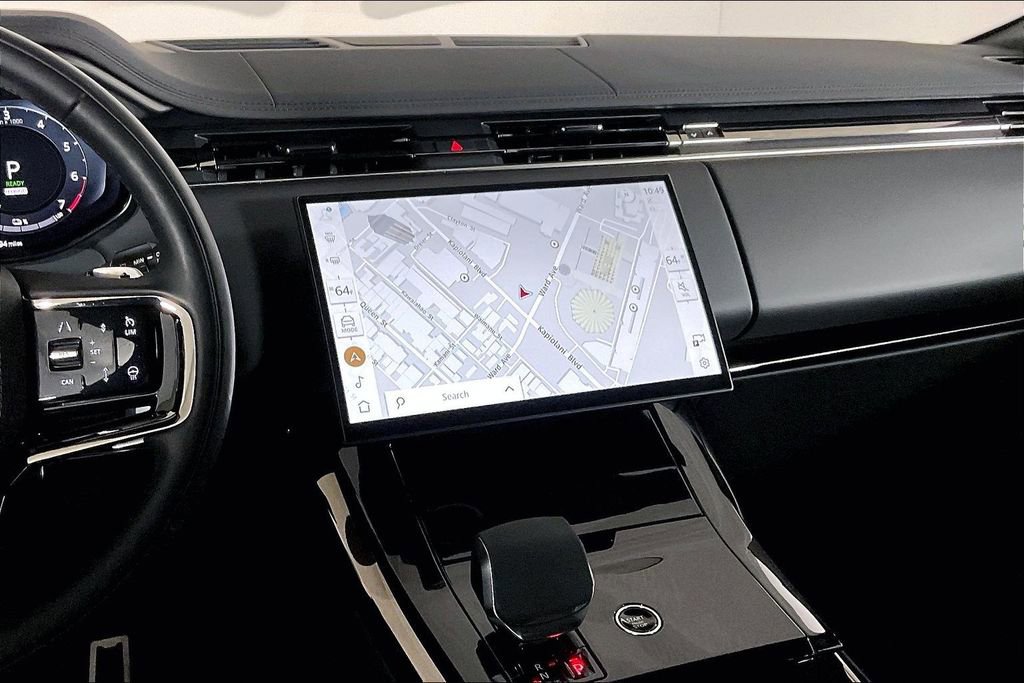 Used 2025 Land Rover Range Rover Sport Dynamic SE image 5