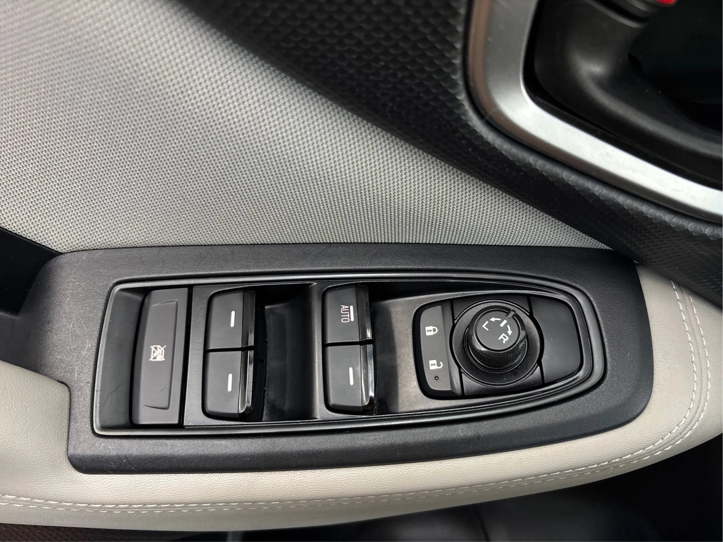 Used 2024 Subaru Forester AWD/4WD image 38