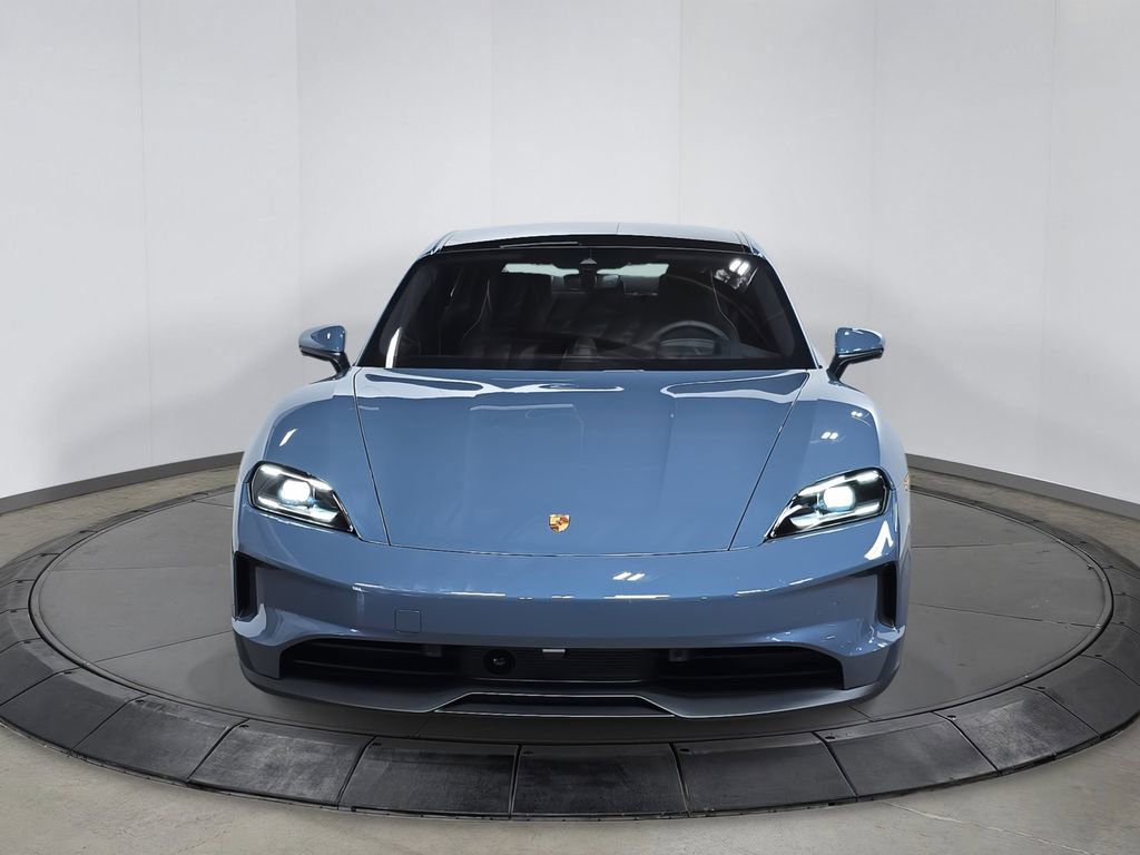 New 2026 Porsche Taycan image 10