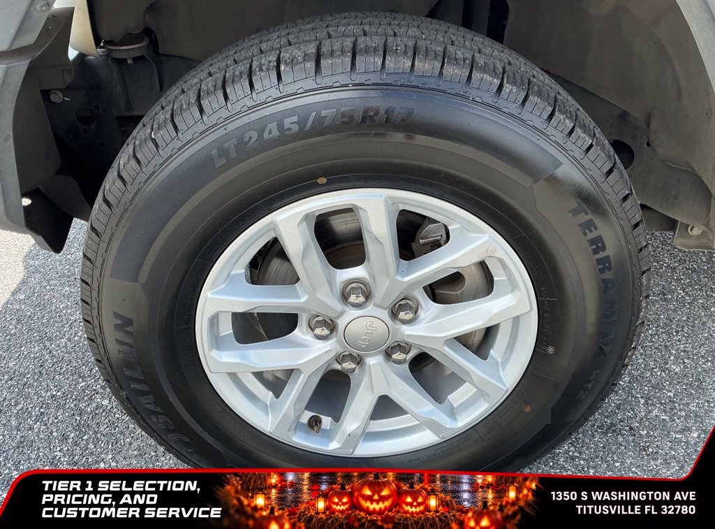 Used 2023 Jeep Wrangler Unlimited Sport AWD/4WD image 19