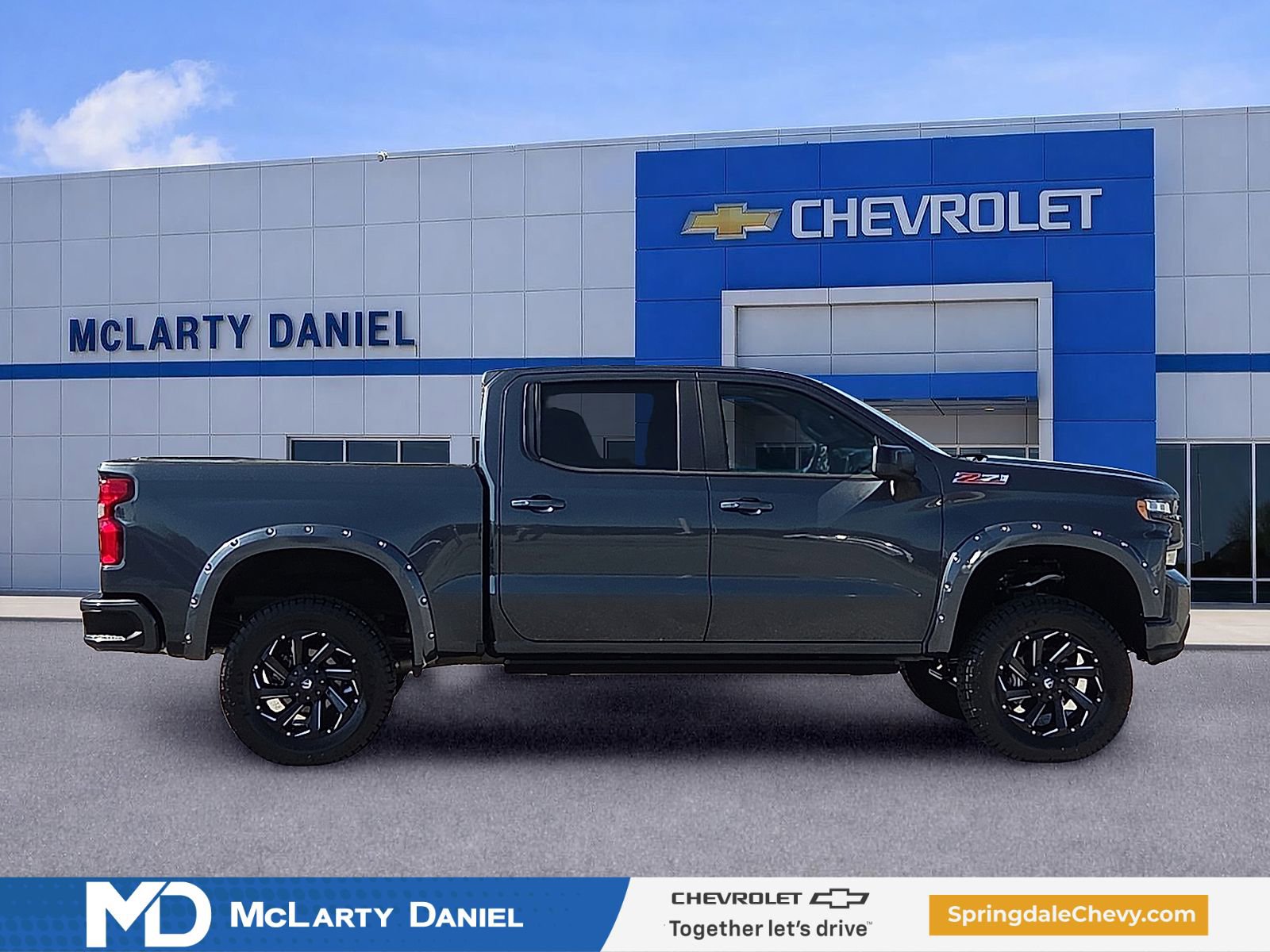 Used 2019 Chevrolet Silverado 1500 RST image 6