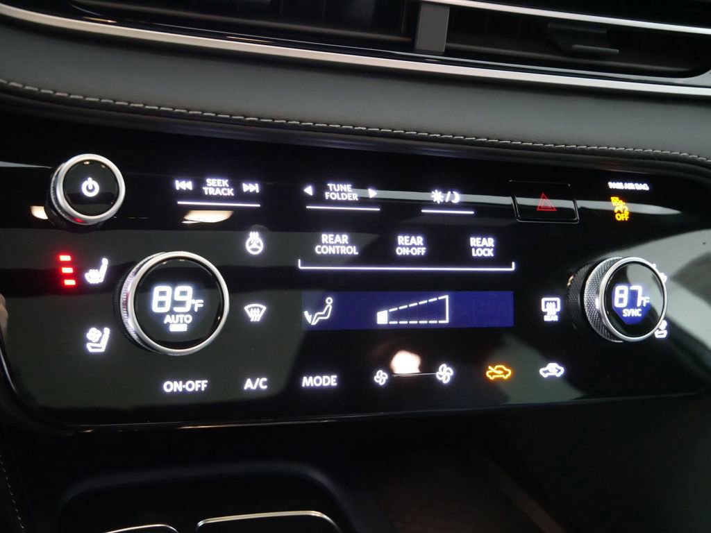 New 2026 INFINITI QX60 Sport w/ Dark Cargo Package image 26