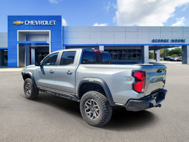 New 2026 Chevrolet Colorado ZR2 w/ Technology Package AWD/4WD image 3