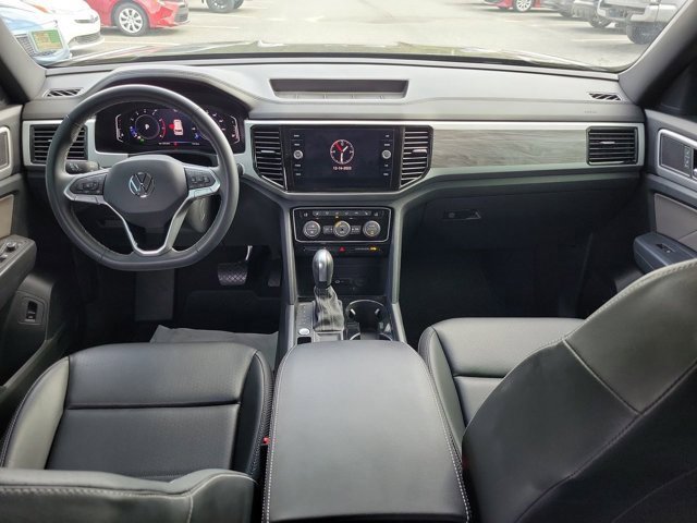 Used 2023 Volkswagen Atlas Cross Sport SE image 21