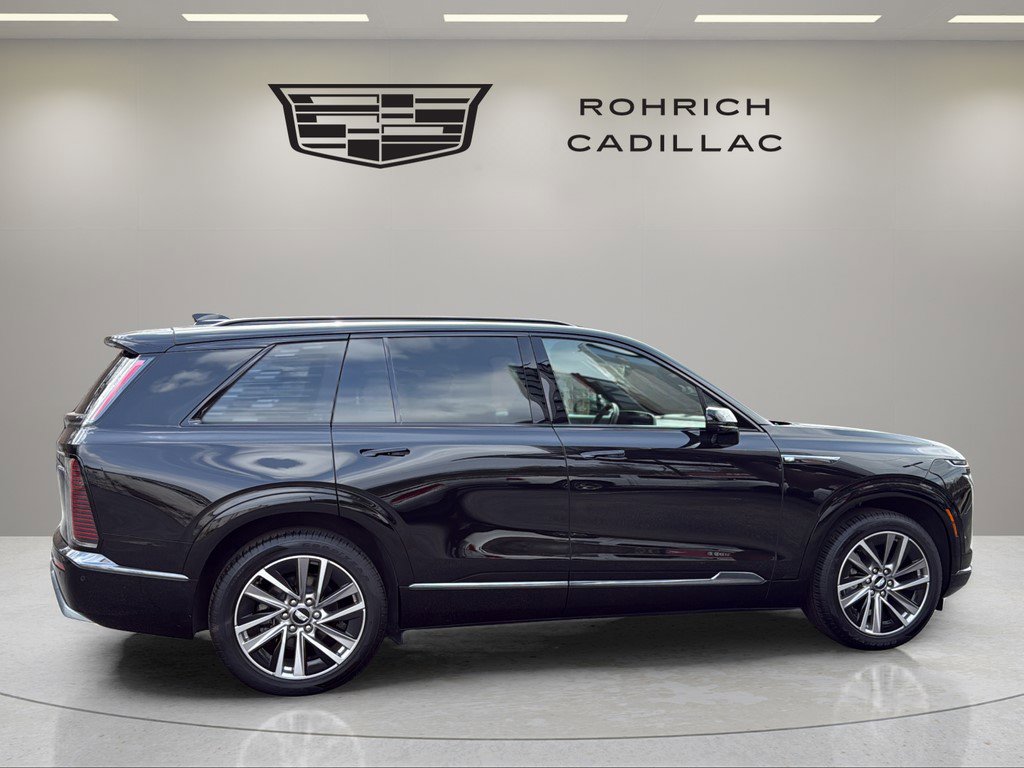 Certified 2026 Cadillac Vistiq Sport w/ LPO, Floor Liner Package image 5