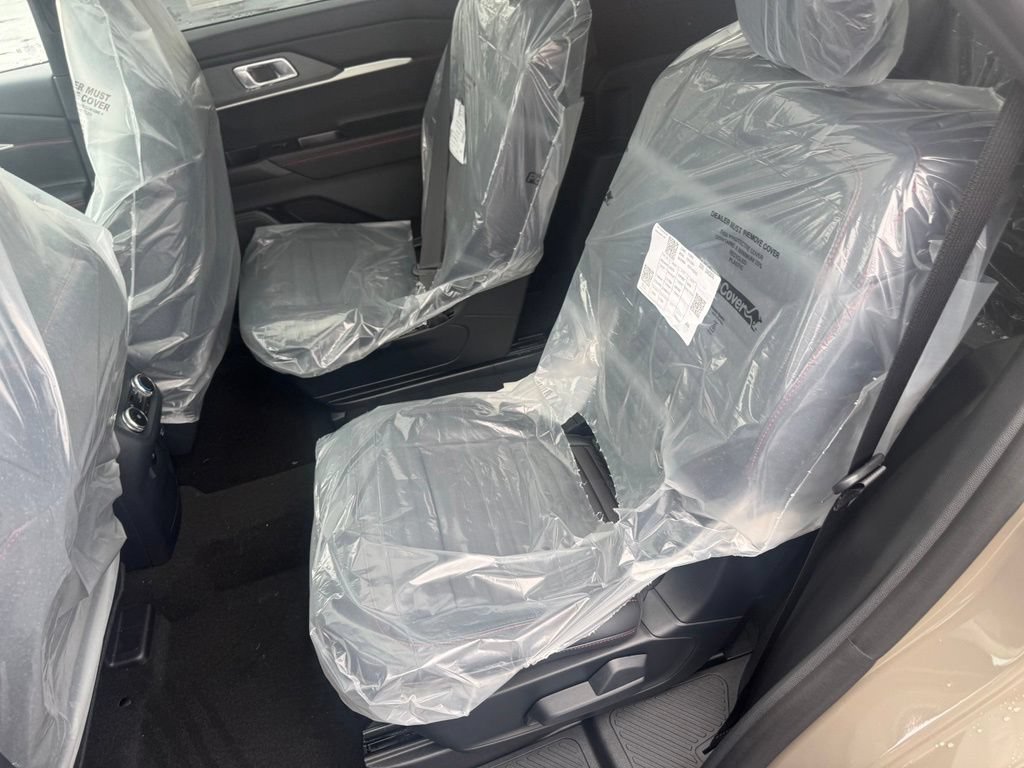 New 2026 Ford Explorer ST-Line AWD/4WD image 34