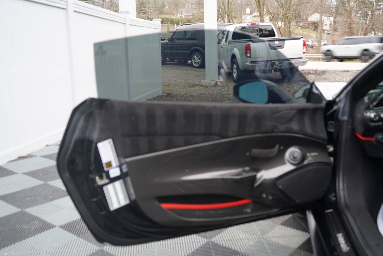 Used 2020 Ferrari 488 Pista Coupe RWD image 16