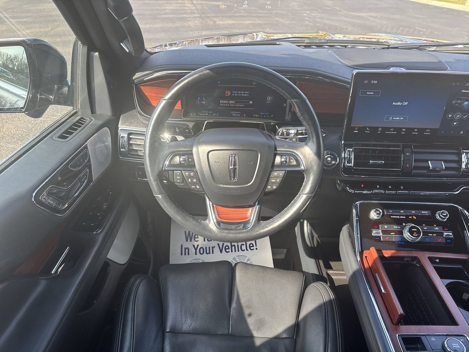 Used 2023 Lincoln Navigator L Reserve AWD/4WD image 16