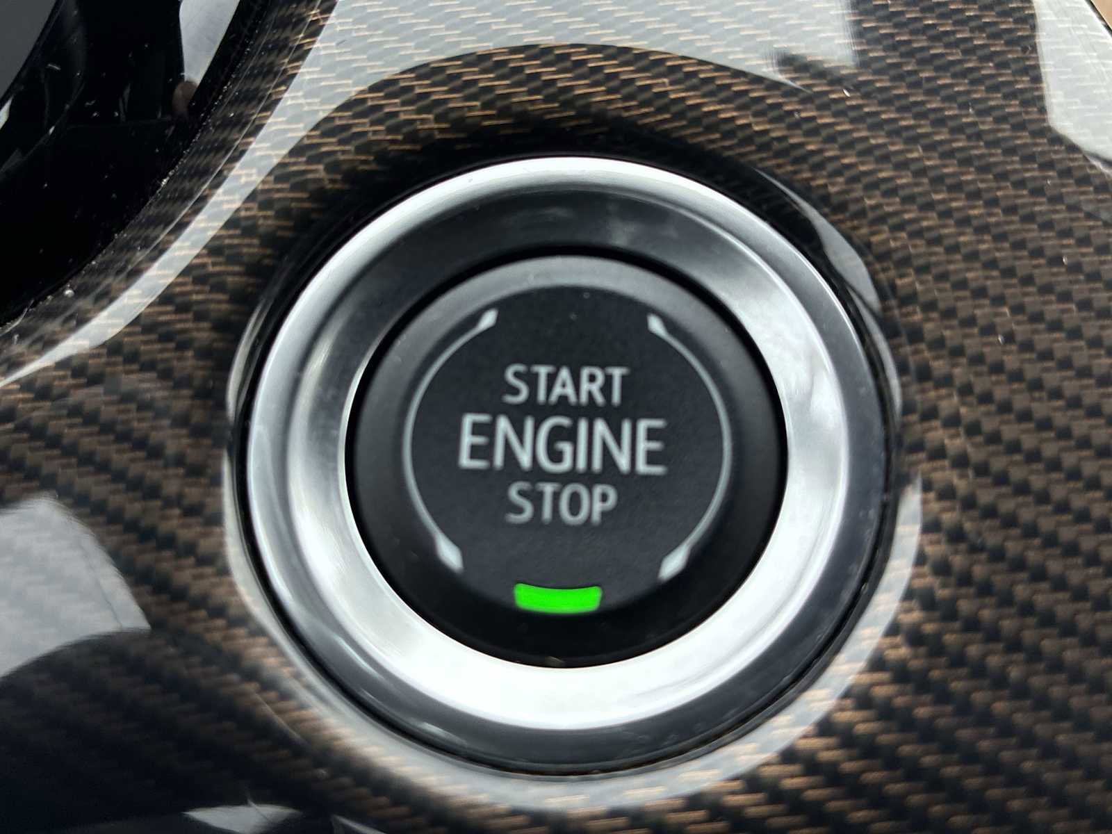 Used 2024 Cadillac XT6 Sport w/ Platinum Package image 17