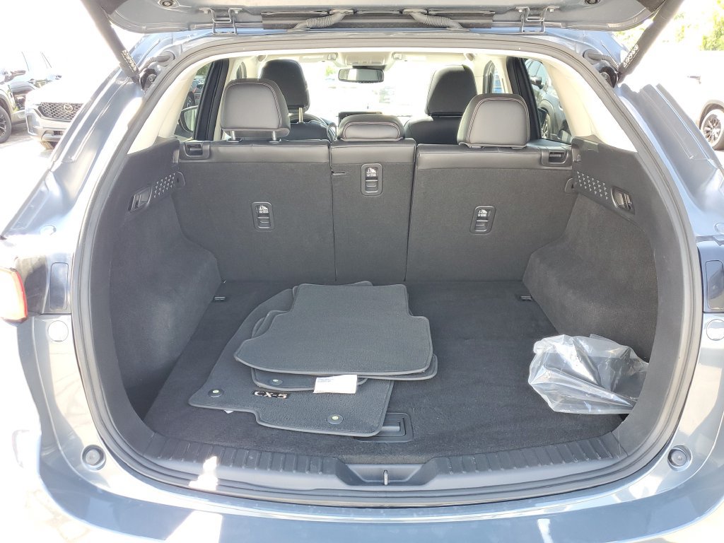 Certified 2025 MAZDA CX-5 Carbon Edition AWD/4WD image 8