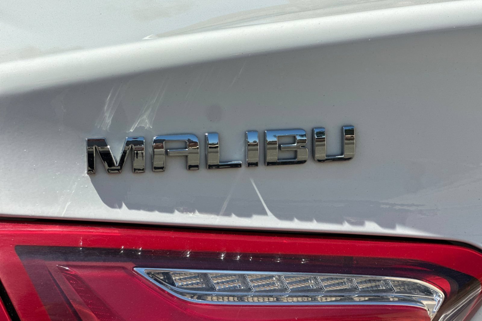 Used 2022 Chevrolet Malibu LT FWD image 22