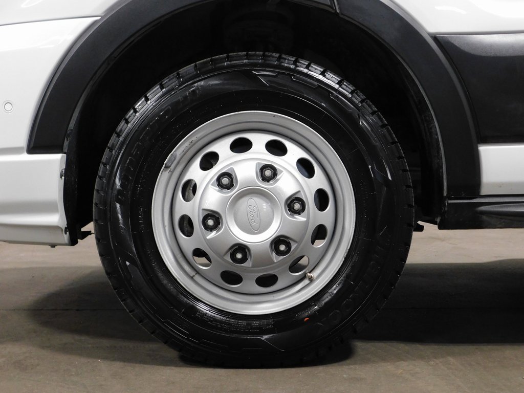 Used 2023 Ford Transit 350 XLT image 23