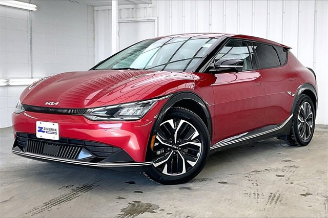 Used 2022 Kia EV6 Wind w/ Wind Technology Package image 2