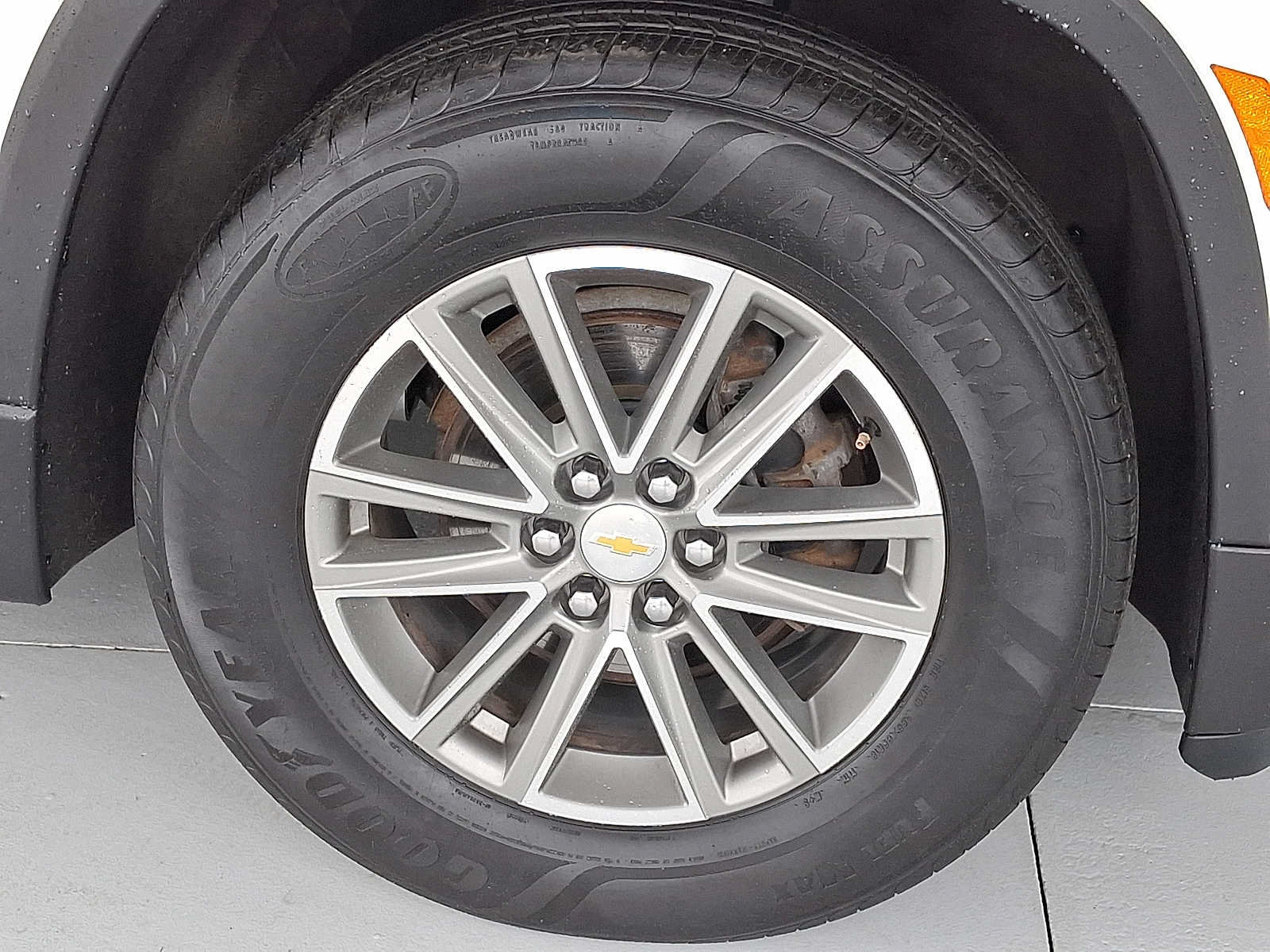 Used 2023 Chevrolet Traverse LT AWD/4WD image 8