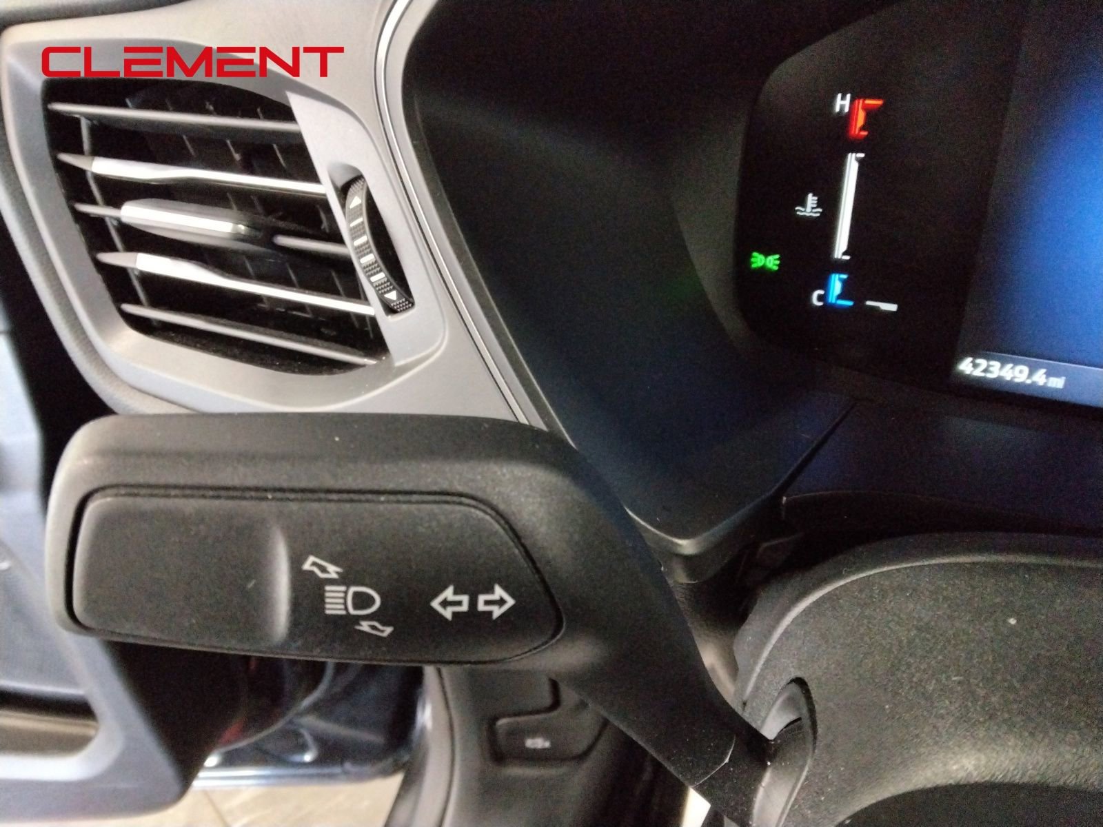 Used 2024 Ford Escape Active w/ Cold Weather Package FWD image 13