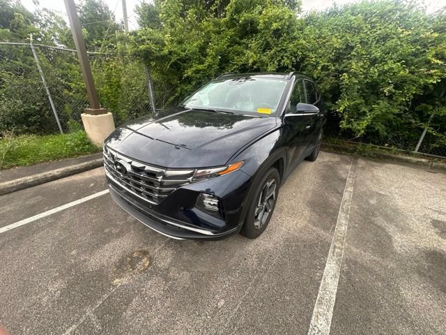 Used 2024 Hyundai Tucson Limited AWD/4WD image 3