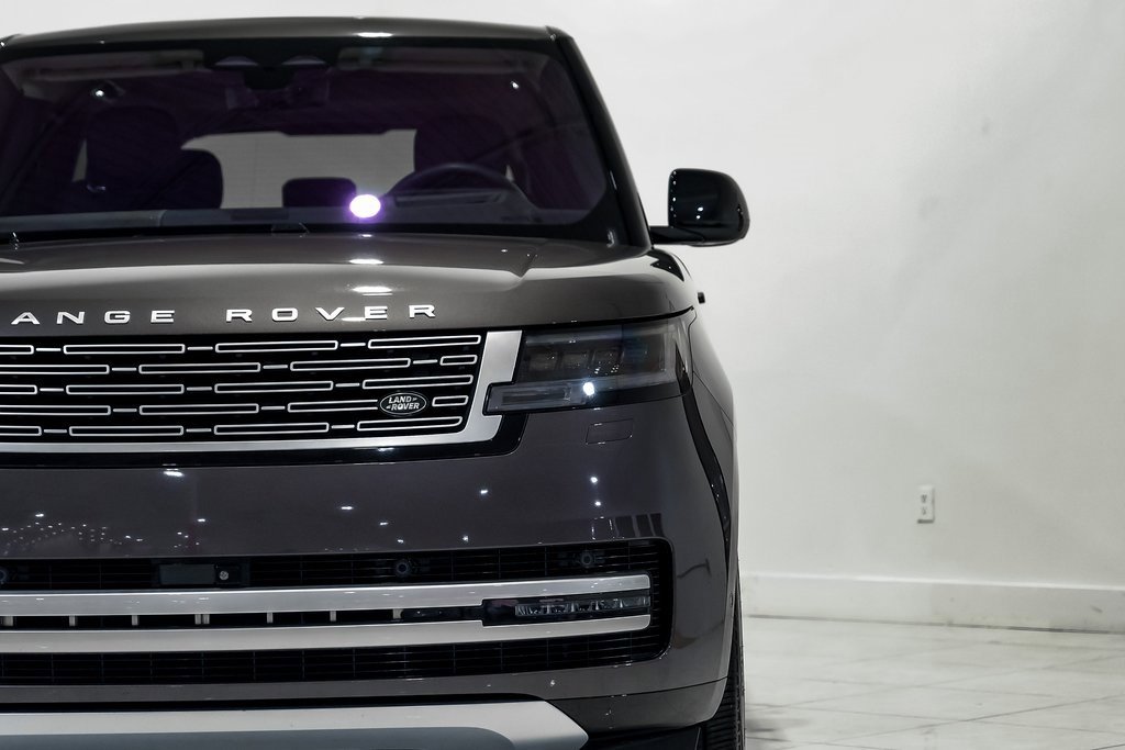 Used 2023 Land Rover Range Rover First Edition image 48