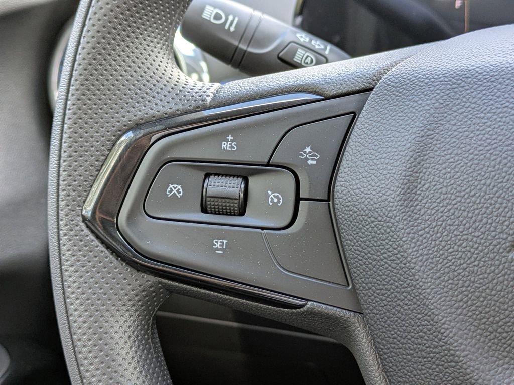 New 2026 Chevrolet Trax LT image 23