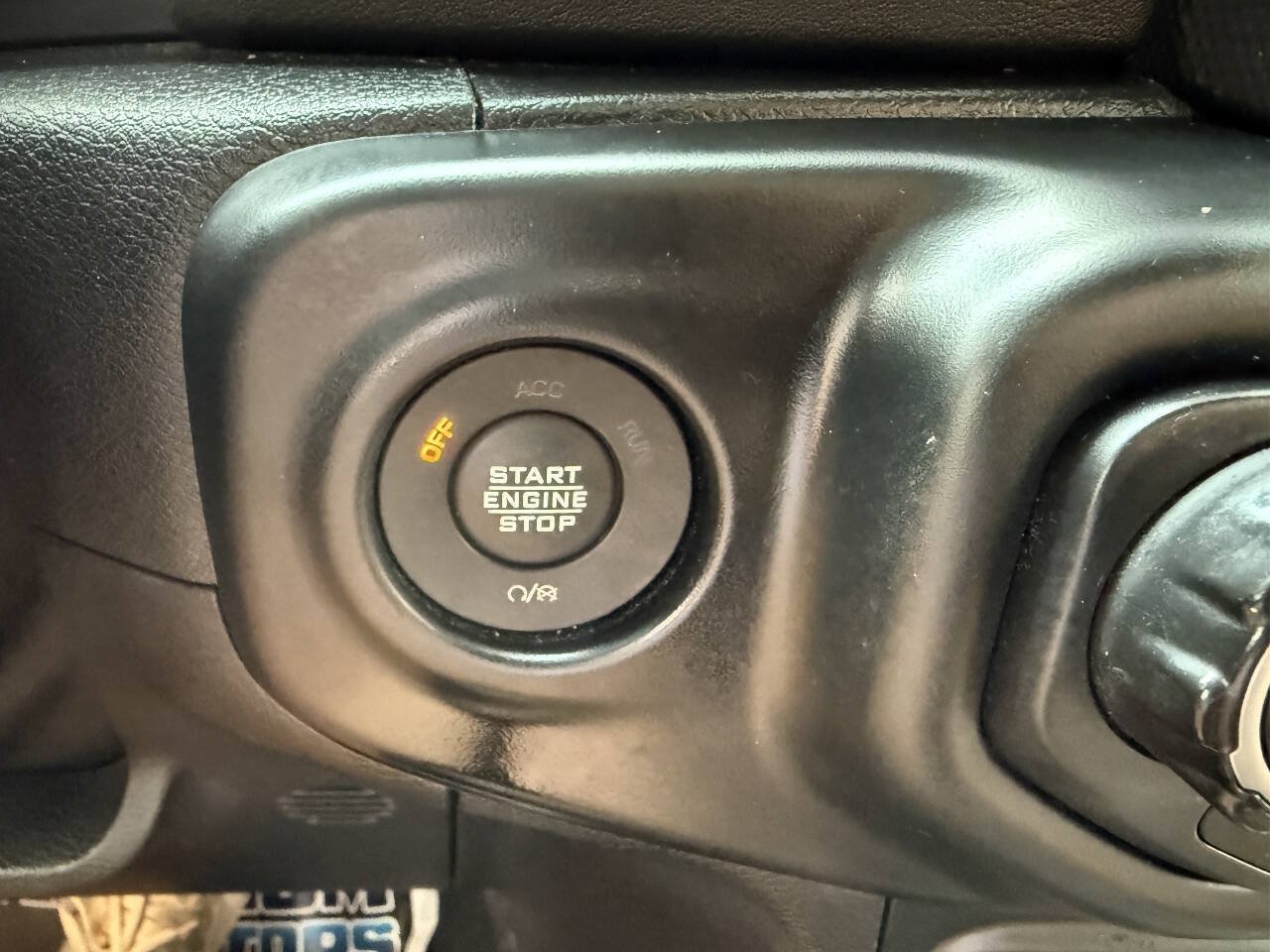 Used 2021 Jeep Wrangler Unlimited Sahara AWD/4WD image 28
