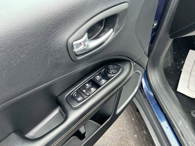 Used 2019 Jeep Compass Latitude image 22