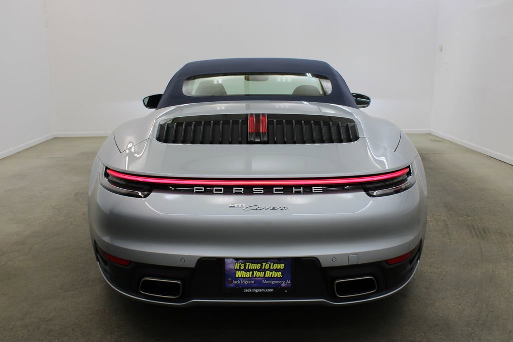 Certified 2022 Porsche 911 Carrera image 6