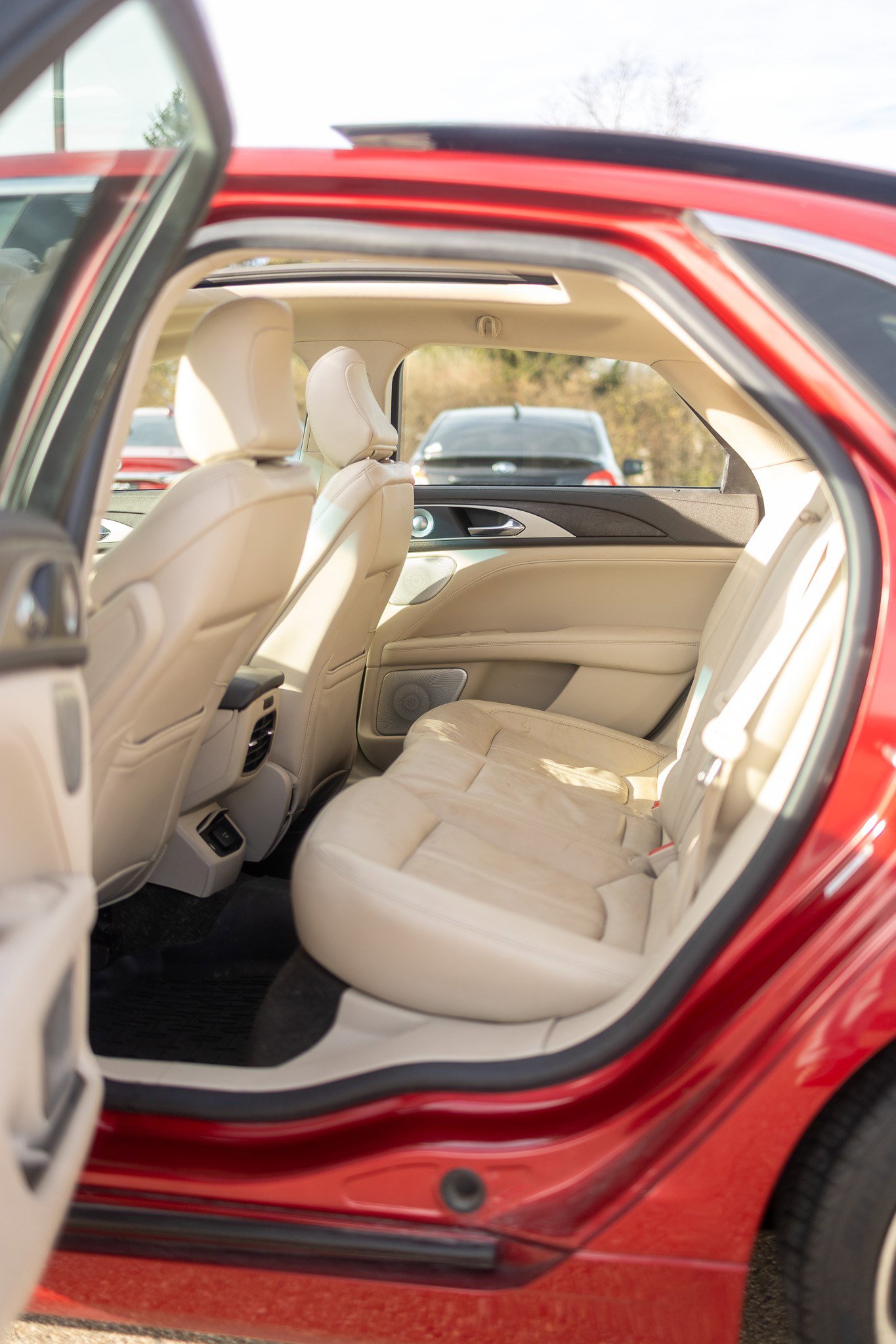 Used 2020 Lincoln MKZ Reserve w/ Luxury Package image 32