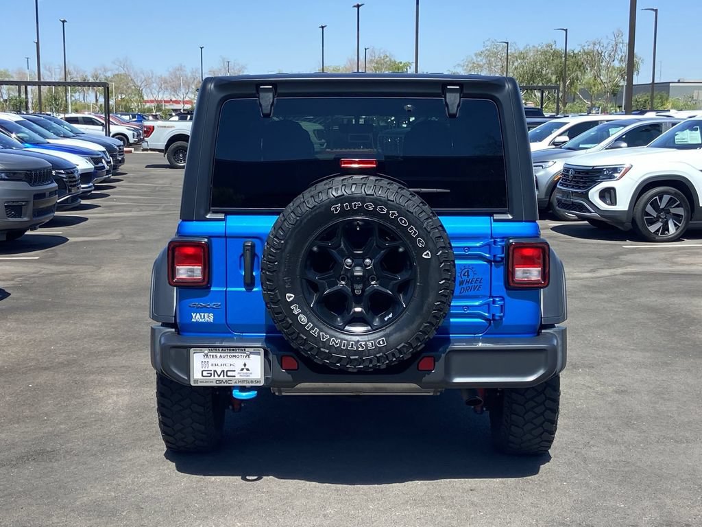 Used 2023 Jeep Wrangler Unlimited w/ Cold Weather Group AWD/4WD image 5