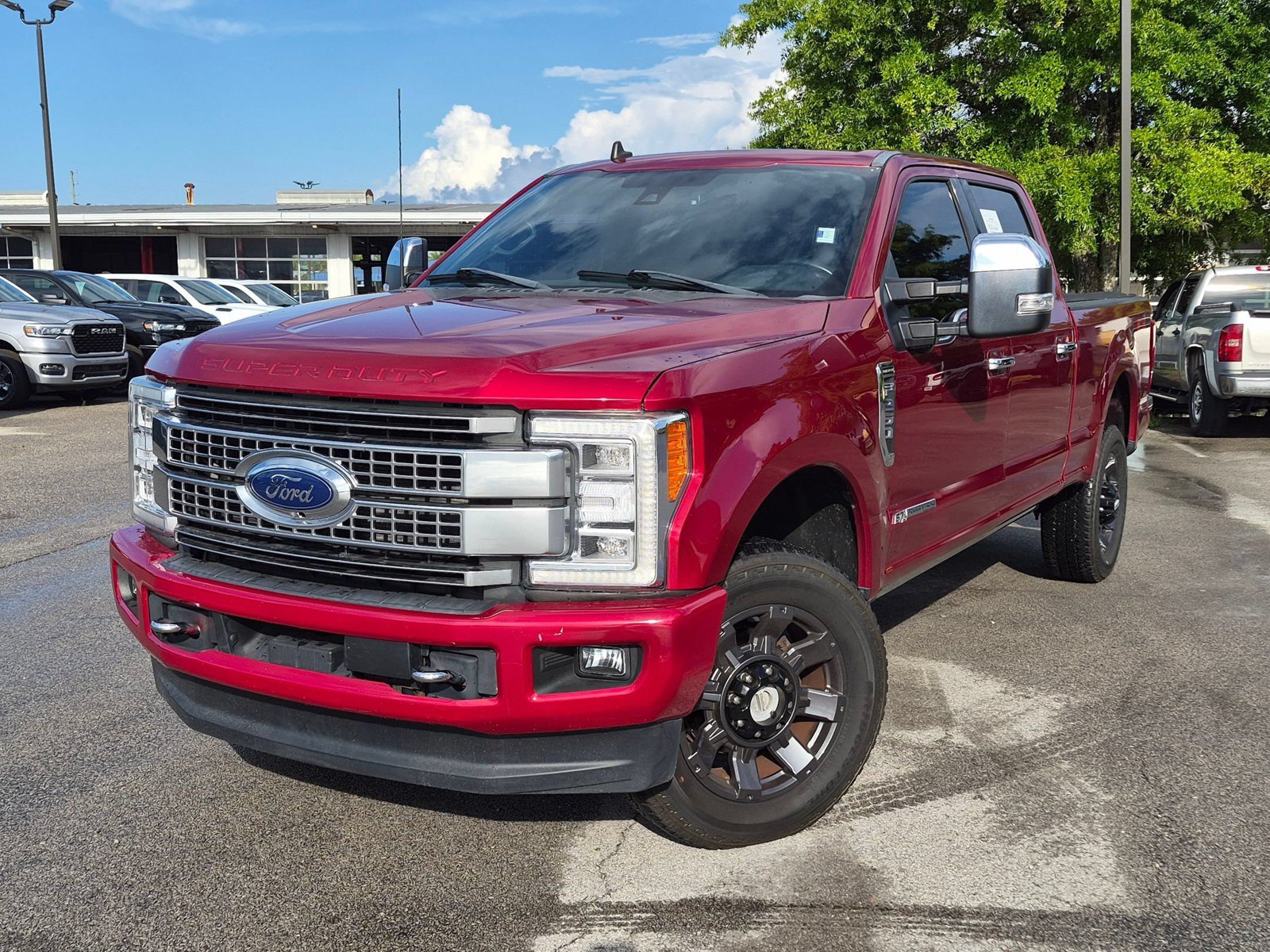 Used 2019 Ford F250 Platinum w/ Platinum Ultimate Package AWD/4WD image 1