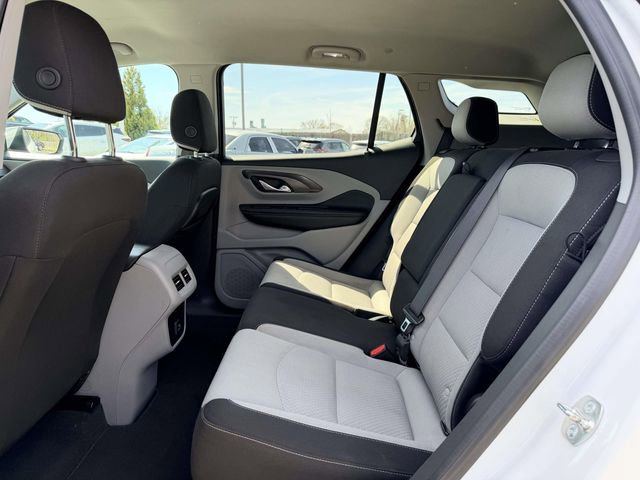 Used 2024 GMC Terrain SLE FWD image 12