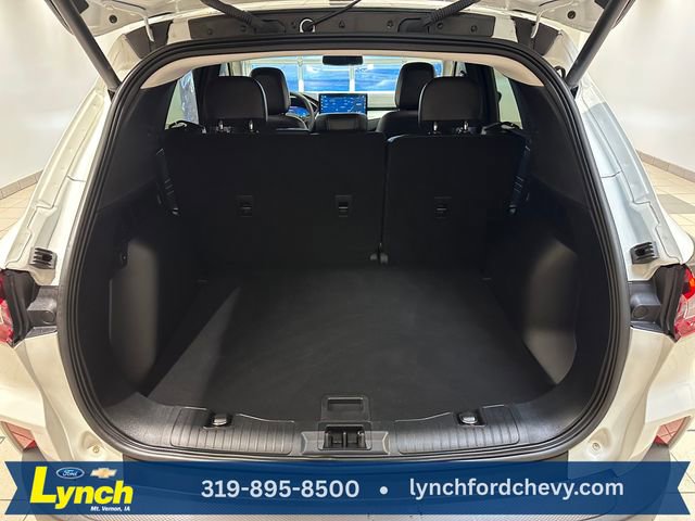 Used 2023 Ford Escape Platinum w/ Premium Technology Package image 24