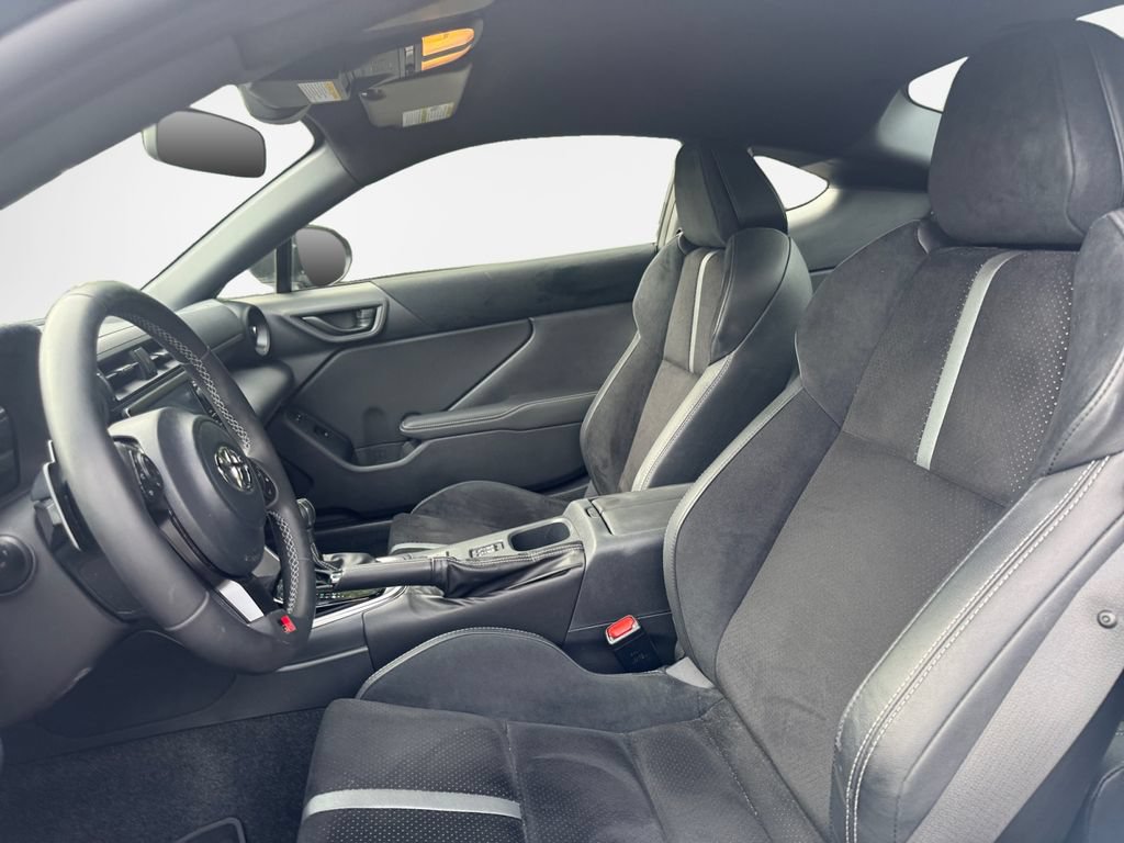 Used 2024 Toyota GR86 Premium RWD image 12