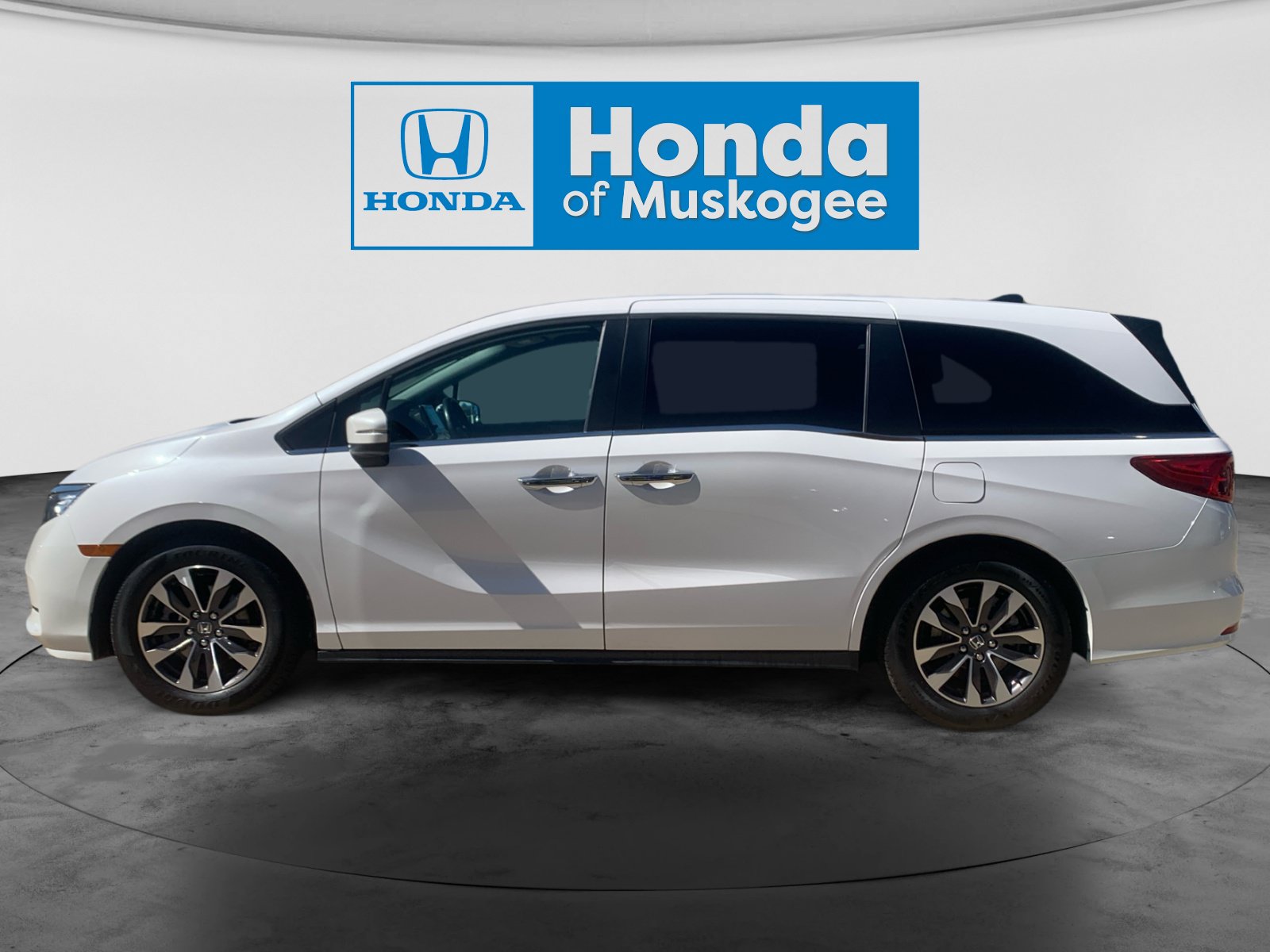 Used 2024 Honda Odyssey EX-L image 8