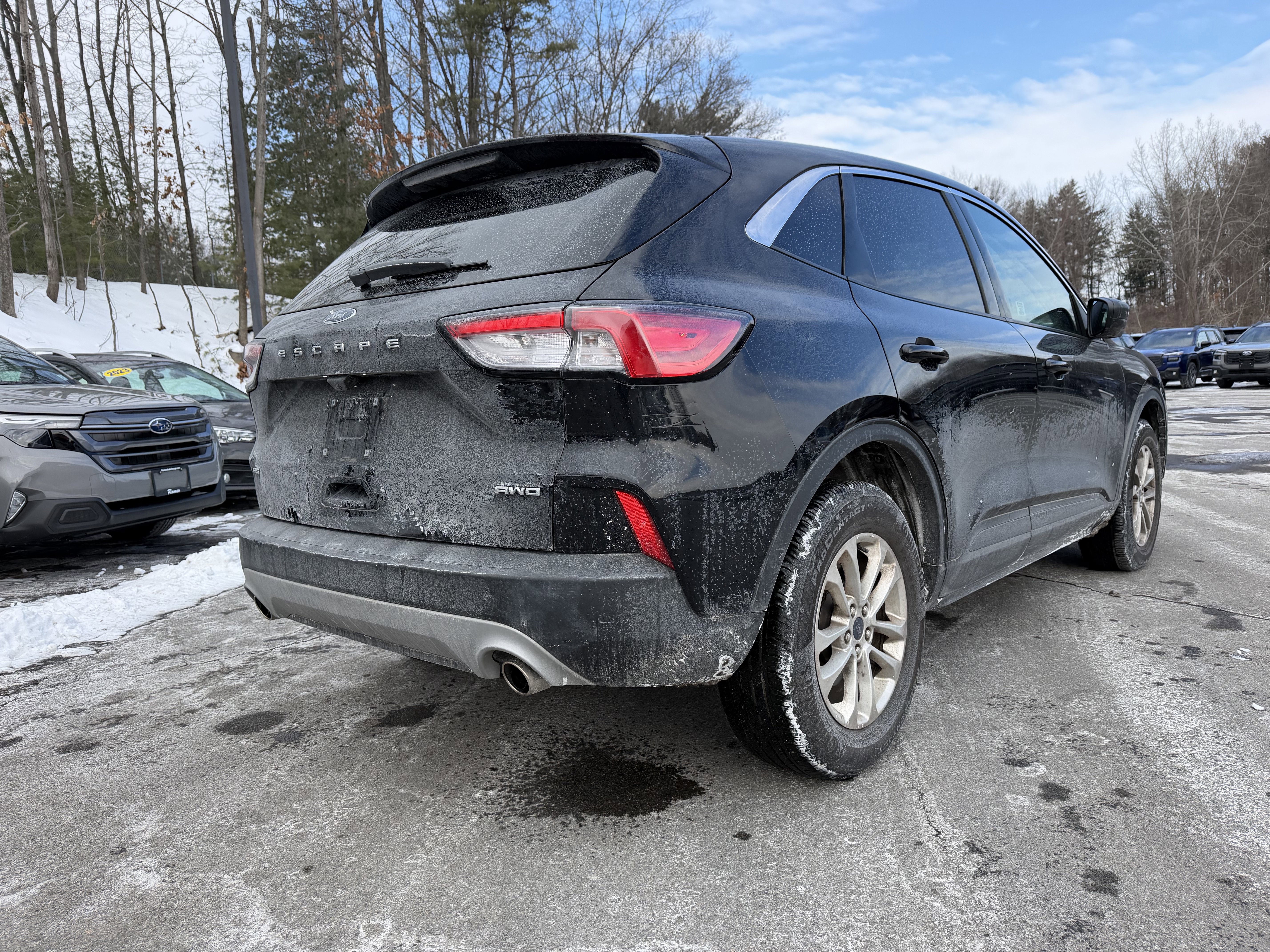 Used 2022 Ford Escape SE w/ Cold Weather Package image 10