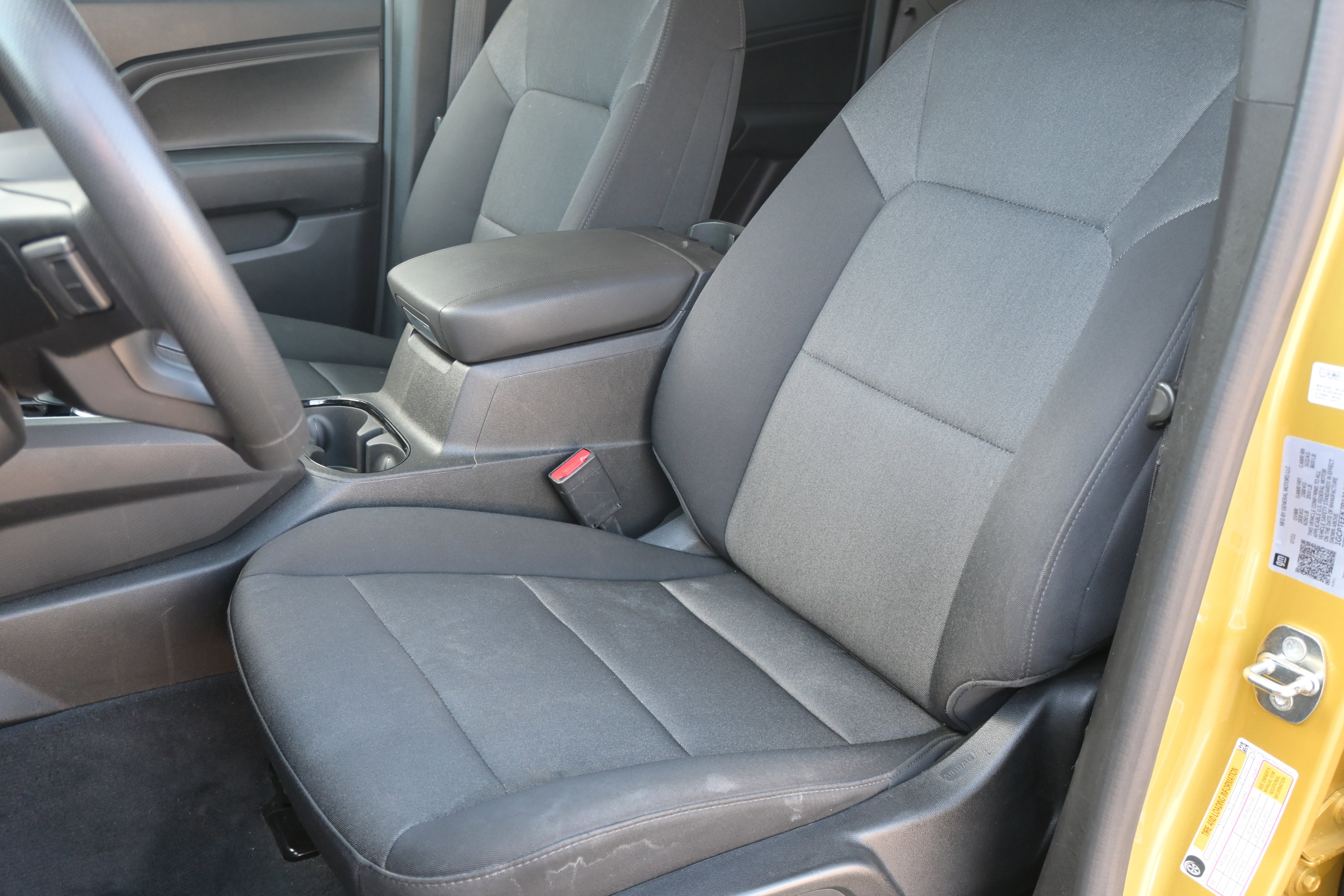 Used 2023 Chevrolet Colorado Trail Boss w/ Technology Package AWD/4WD image 16