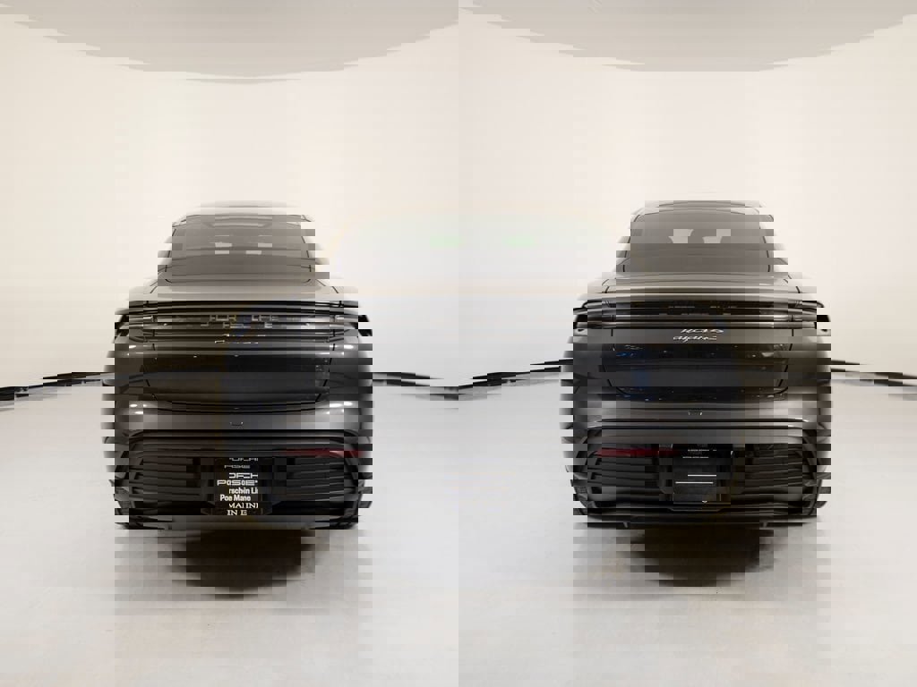 New 2026 Porsche Taycan 4S image 6