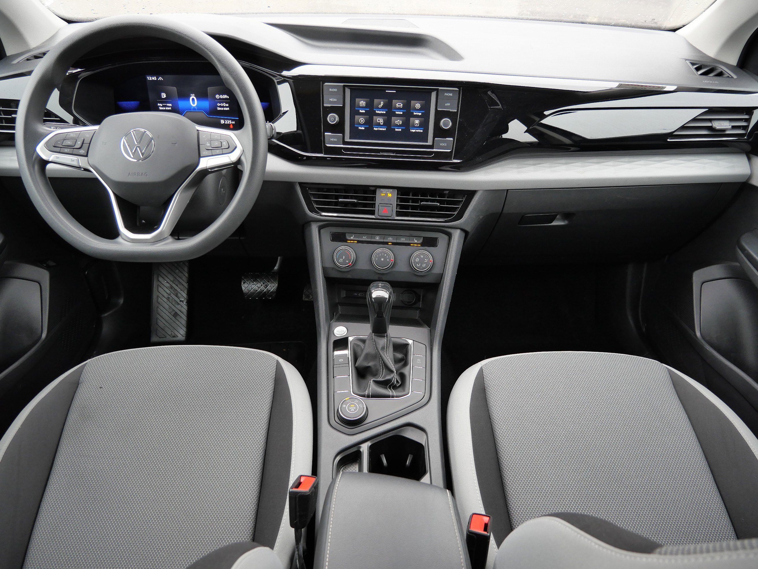 Certified 2022 Volkswagen Taos S image 10