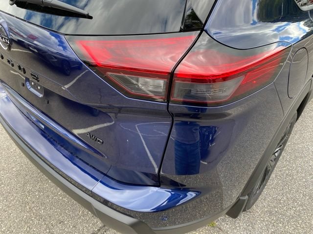 New 2026 Nissan Rogue Dark Armor AWD/4WD image 10