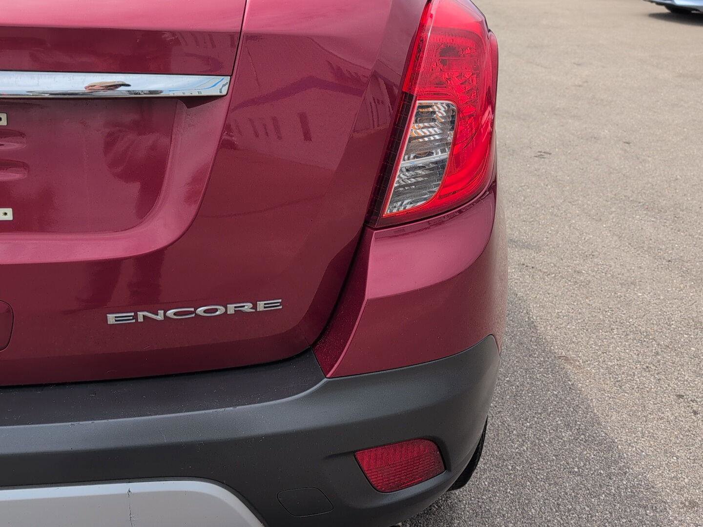 Used 2016 Buick Encore Convenience FWD image 7