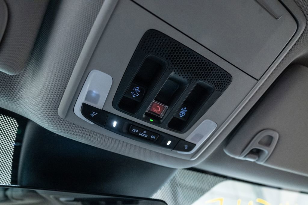 Used 2026 Honda Pilot Elite image 35