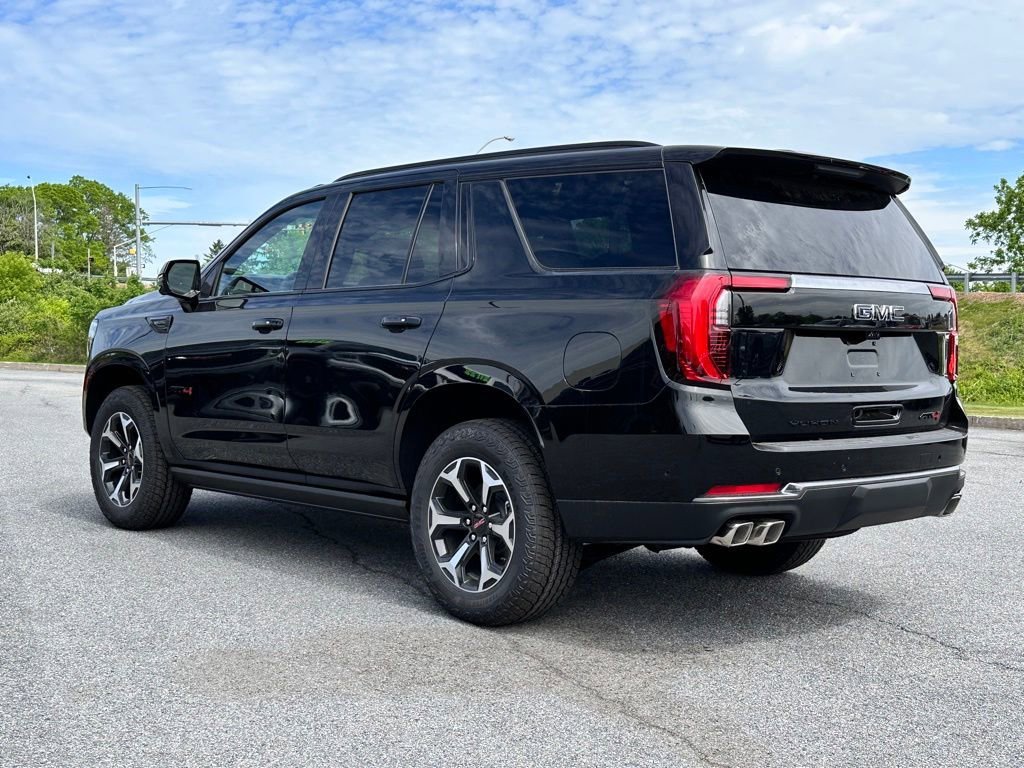 New 2026 GMC Yukon AT4 w/ AT4 Premium Package AWD/4WD image 7