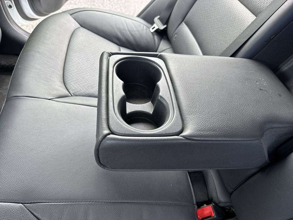 Used 2019 Hyundai Ioniq Limited FWD image 37