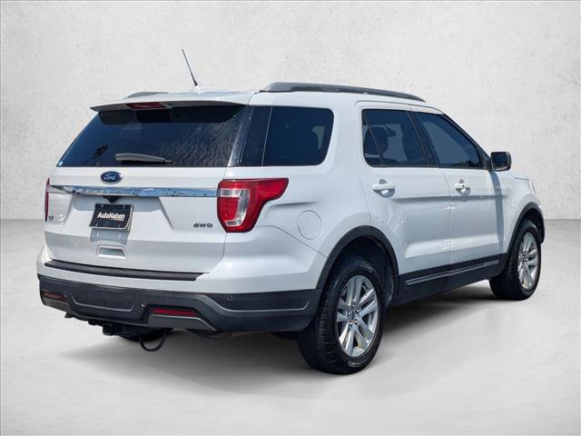 Used 2019 Ford Explorer XLT w/ Equipment Group 201A AWD/4WD image 5