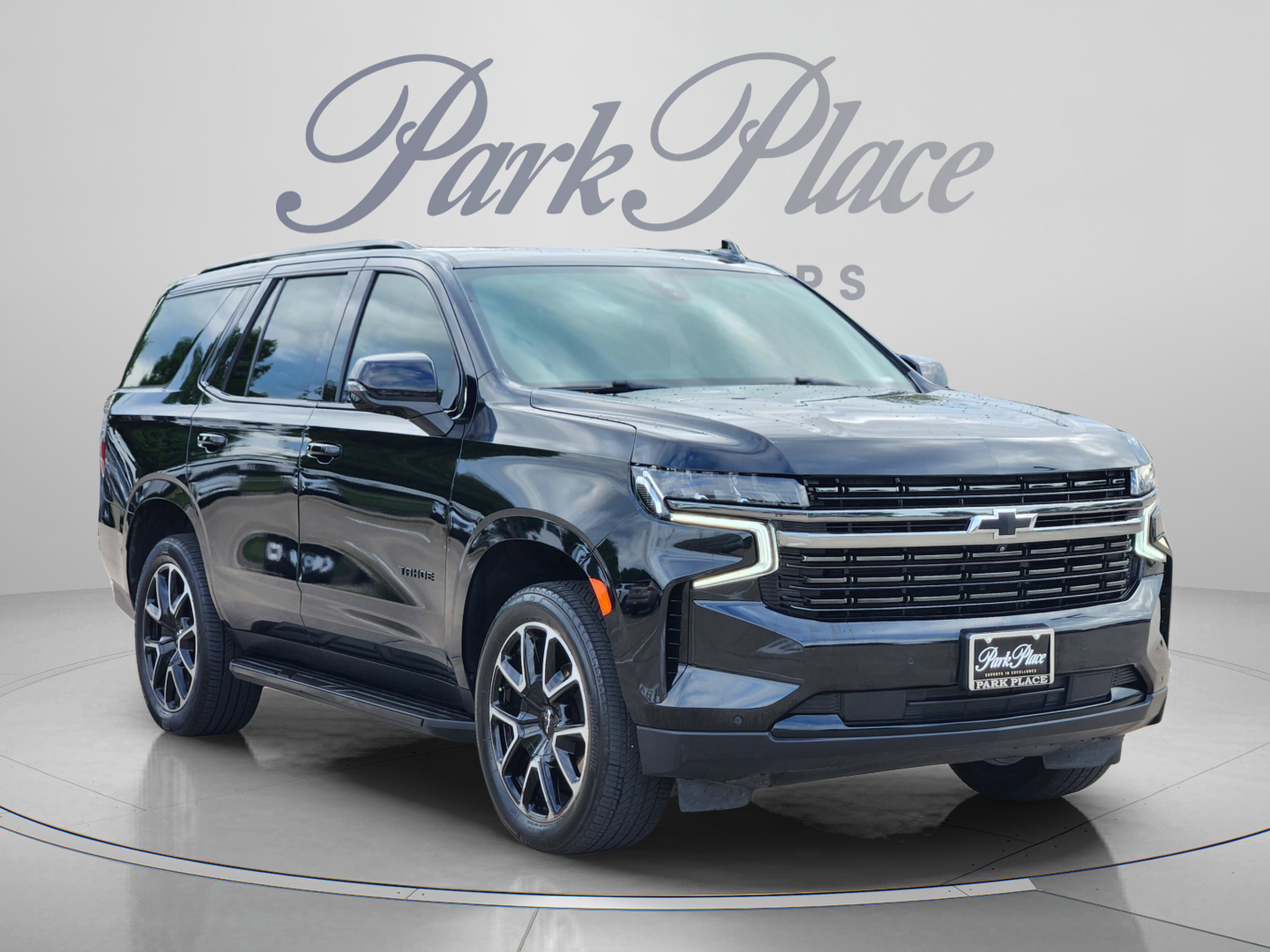 Used 2021 Chevrolet Tahoe RST w/ Luxury Package RWD image 4