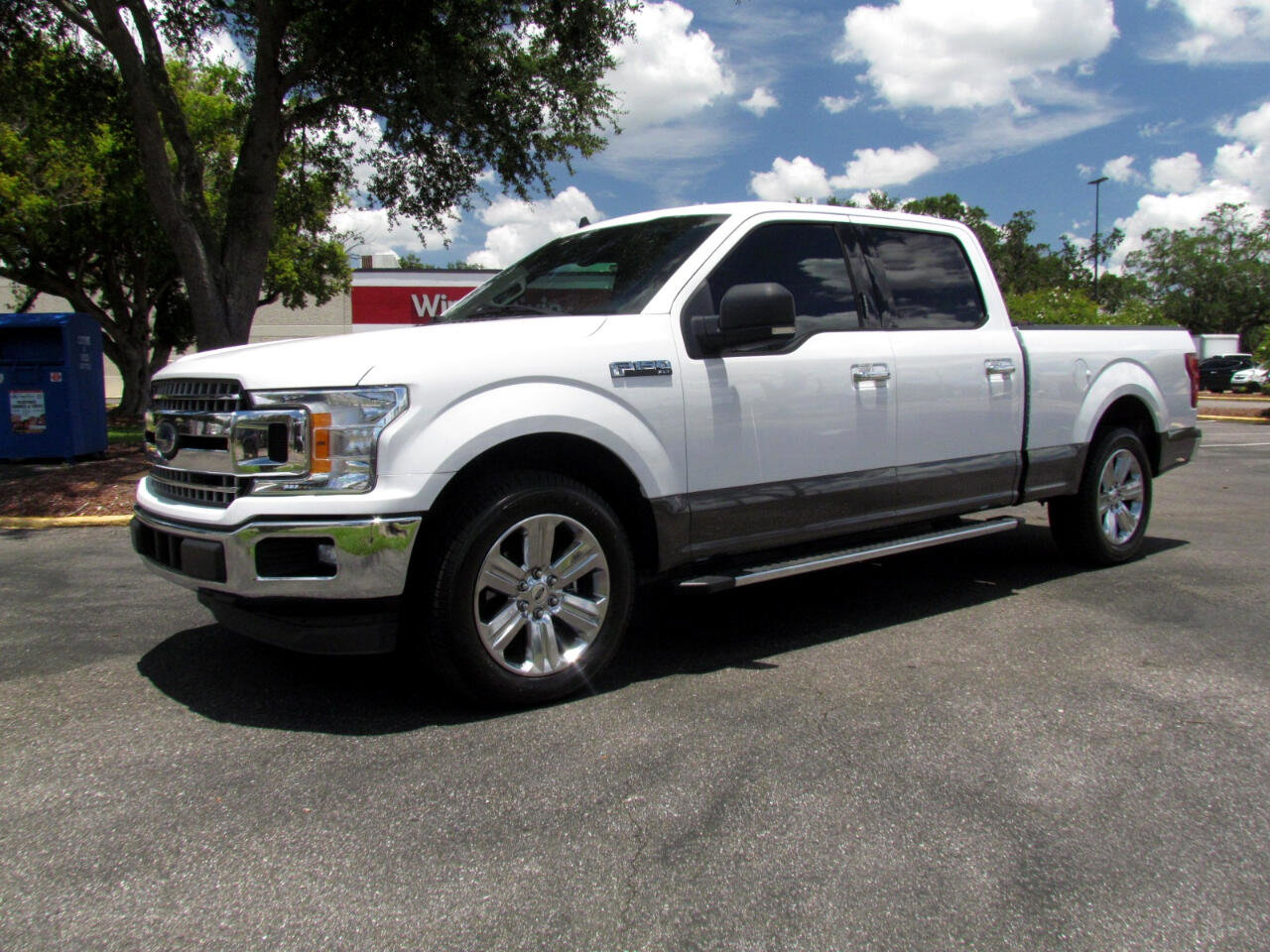 Used 2019 Ford F150 XLT w/ Equipment Group 302A Luxury image 4